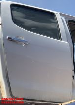 isuzu dmax 2013-2018  euro 5 sağ arka gri çıkma kapı