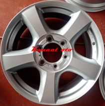 Isuzu  Dmax 2013-2019 model 4x4 araçlara ait aliminyum jant